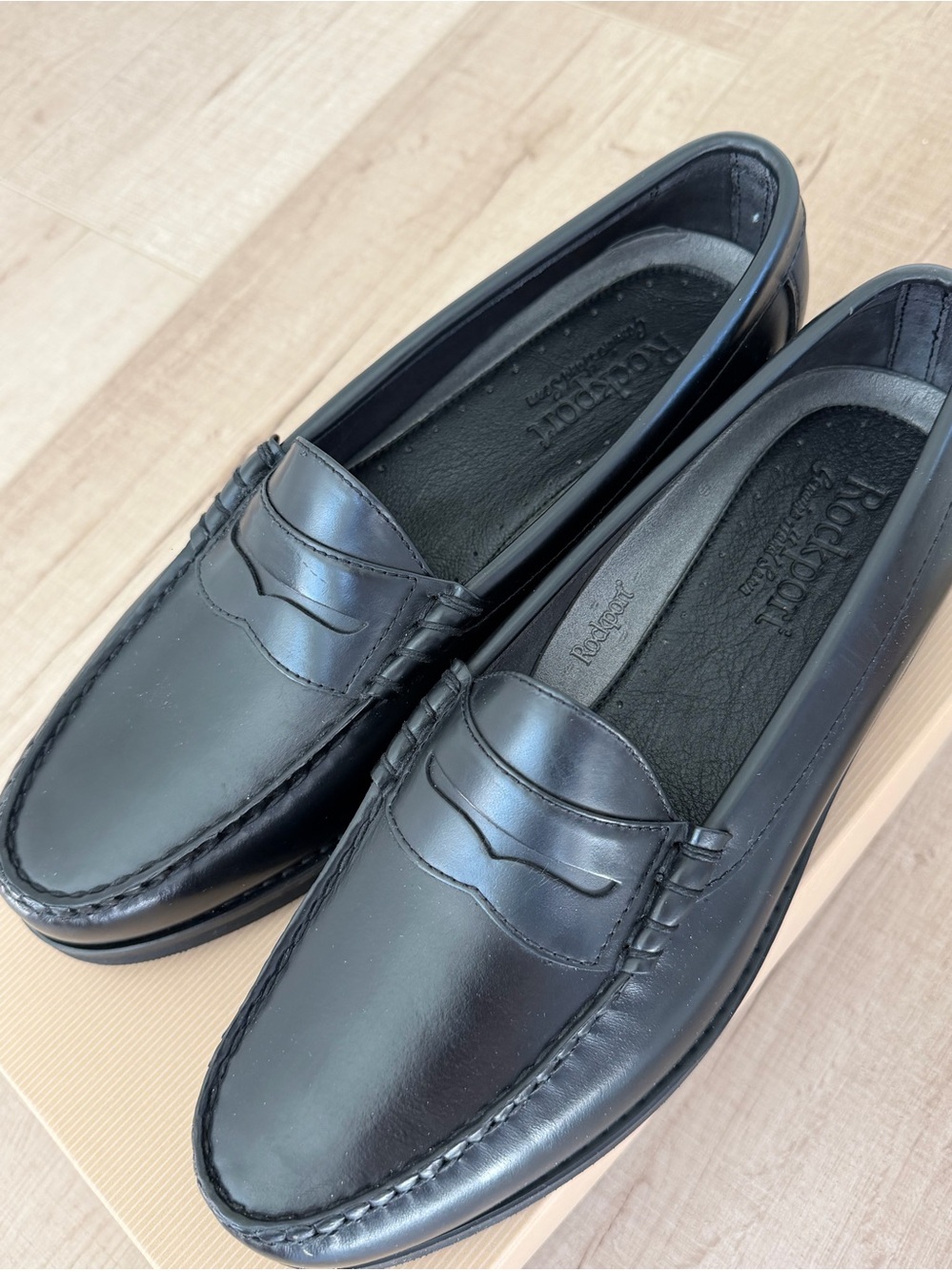 Rockport Men’s Black Leather Penny Loafers - NIB - Size 12
